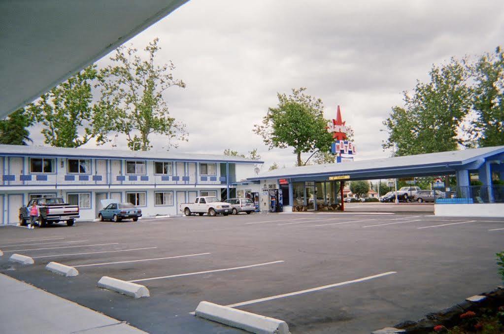 Stardust Motel Redding Exterior photo